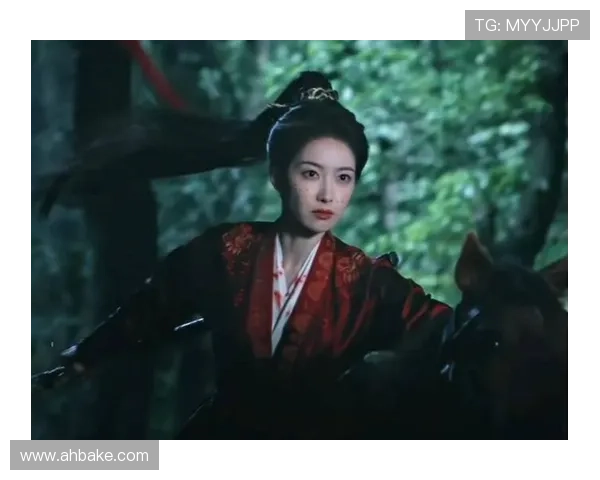 围绕性人君子展开的情感纷争与家国抉择交织的古风传奇大剧